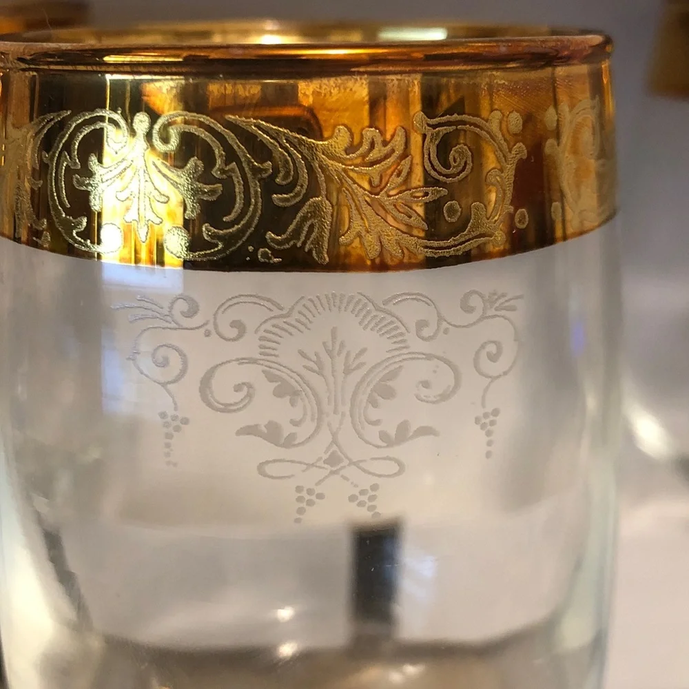 Vintage Celeni Mid Century 24 kt. Etched Gold Rim/Trim Wine/Water Goblets in Box